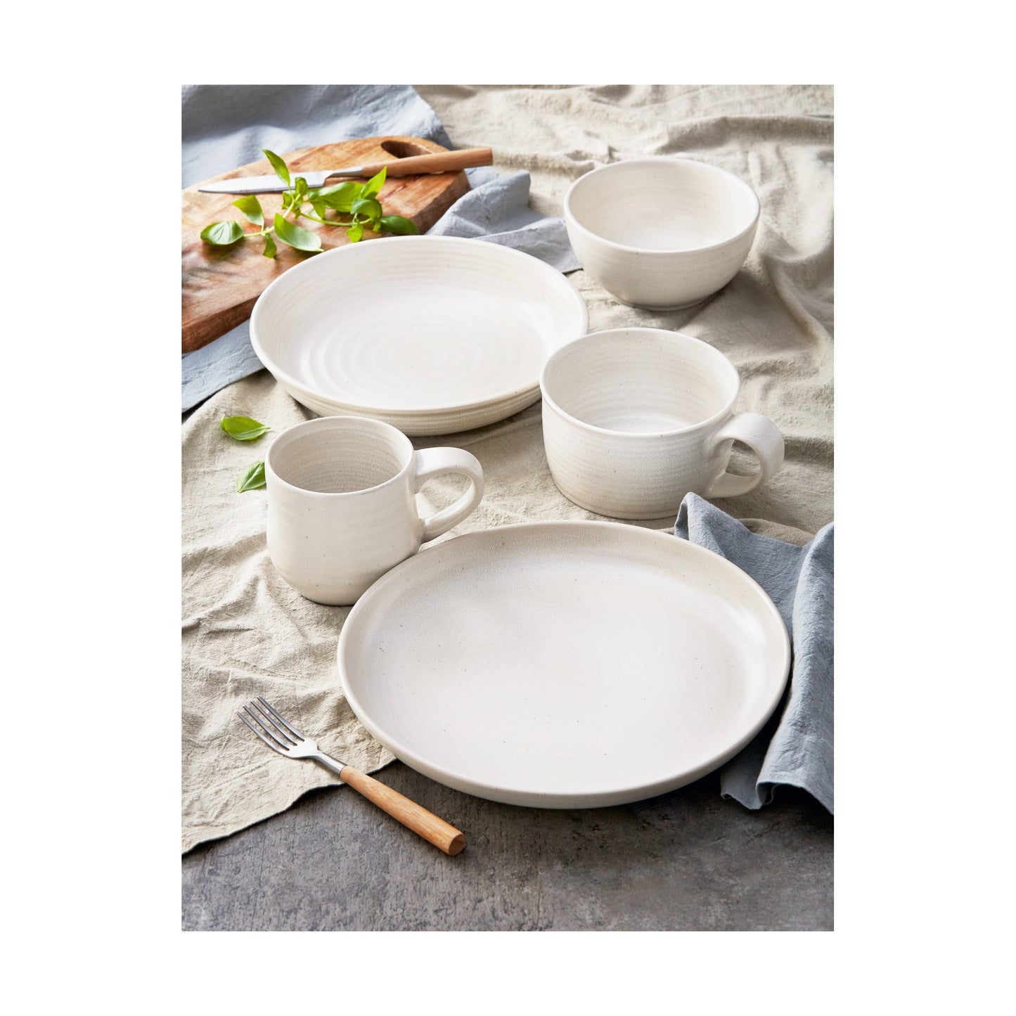 Loft Reactive Glaze Bowl Matte White Stoneware - Bowls