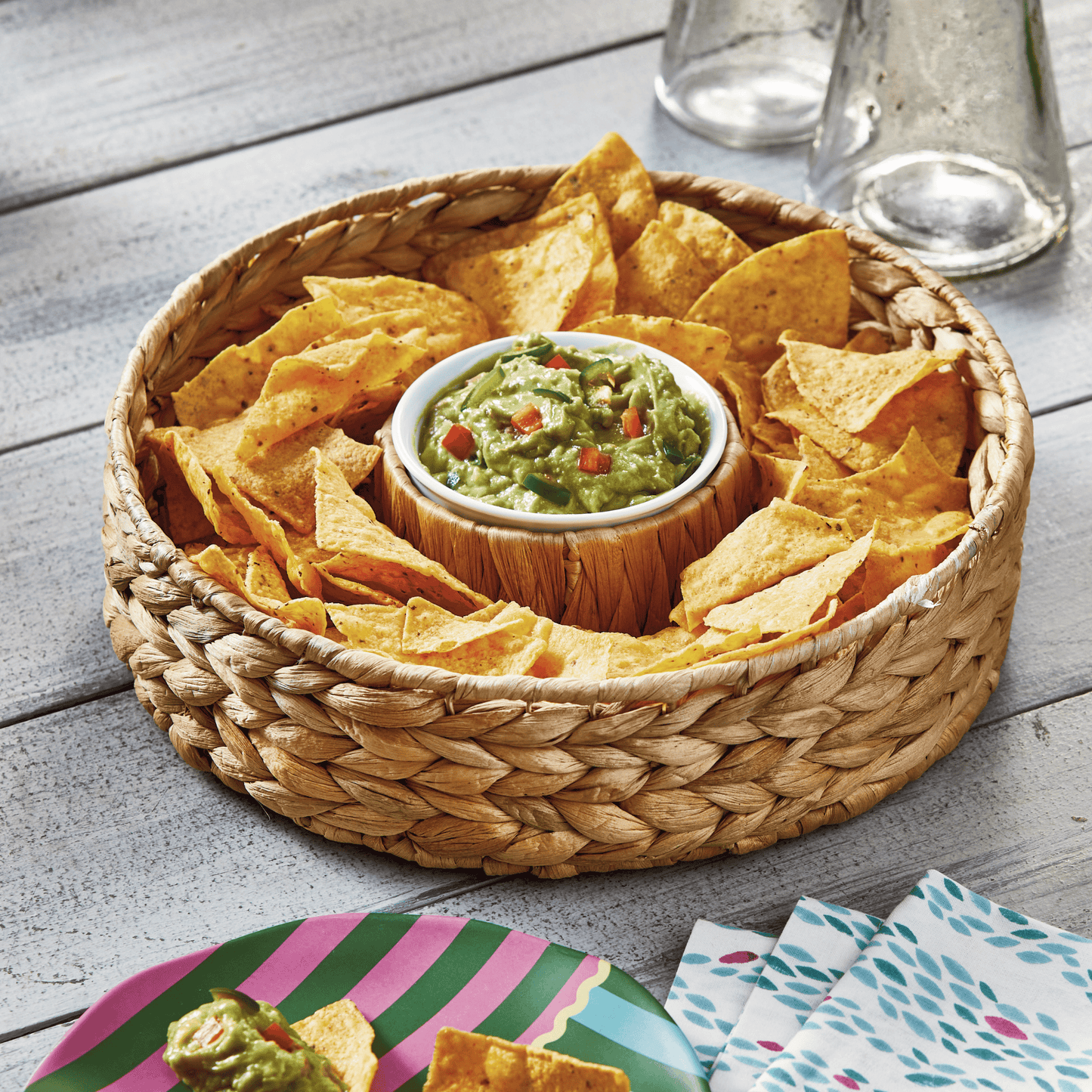 Water Hyacinth Chip & Dip Natural Everyday, Summer -