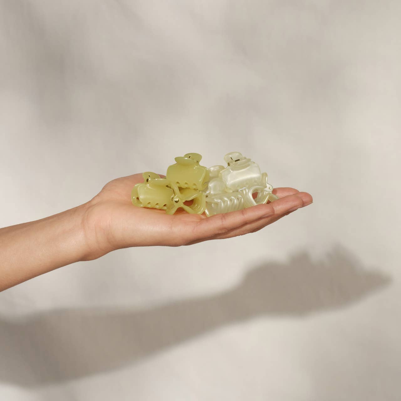 Mini Jelly Cloud Clips 8pc Set - Pearlized Cream & Butter Yellow -