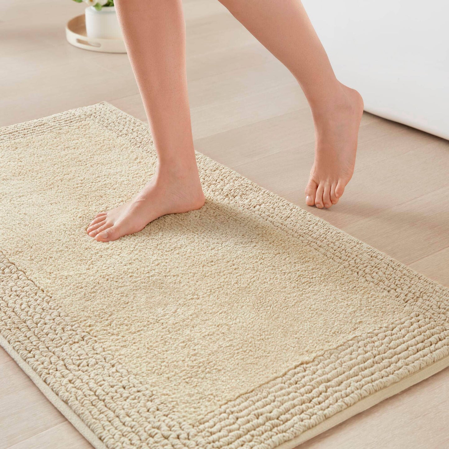 100% Cotton Tufted 3000 GSM Reversible Bath Rug, Natural -