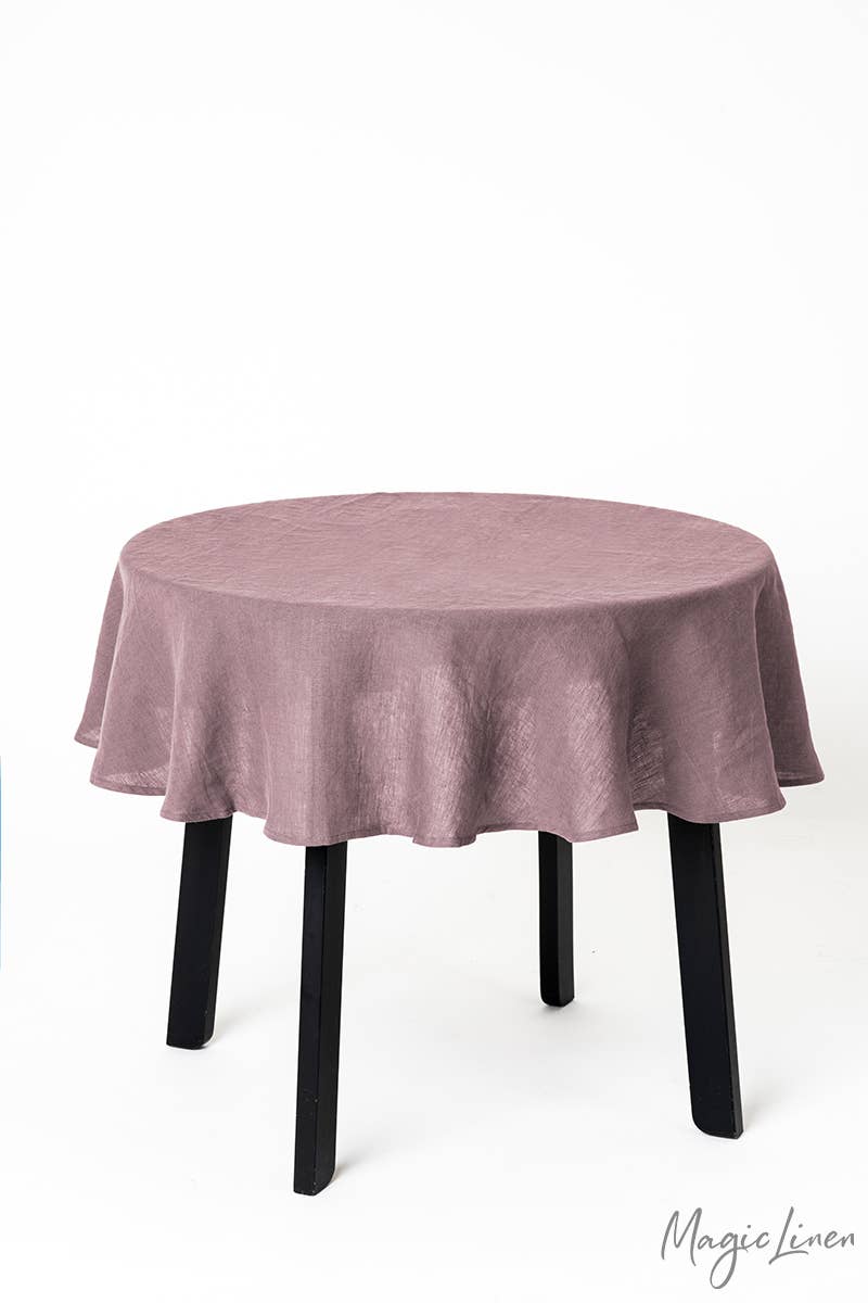 Round linen tablecloth -