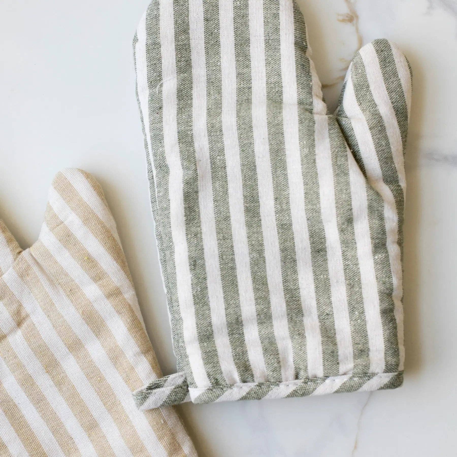 Stripe Oven Mitt -