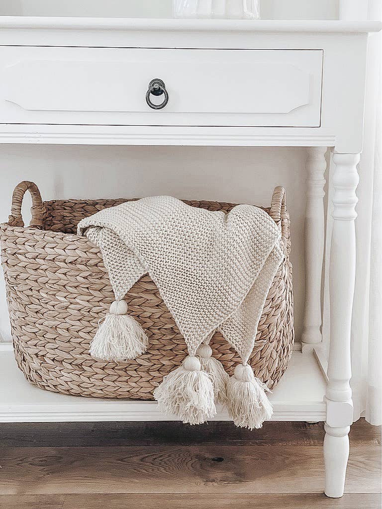 Knit Throw Blanket With Tassels -