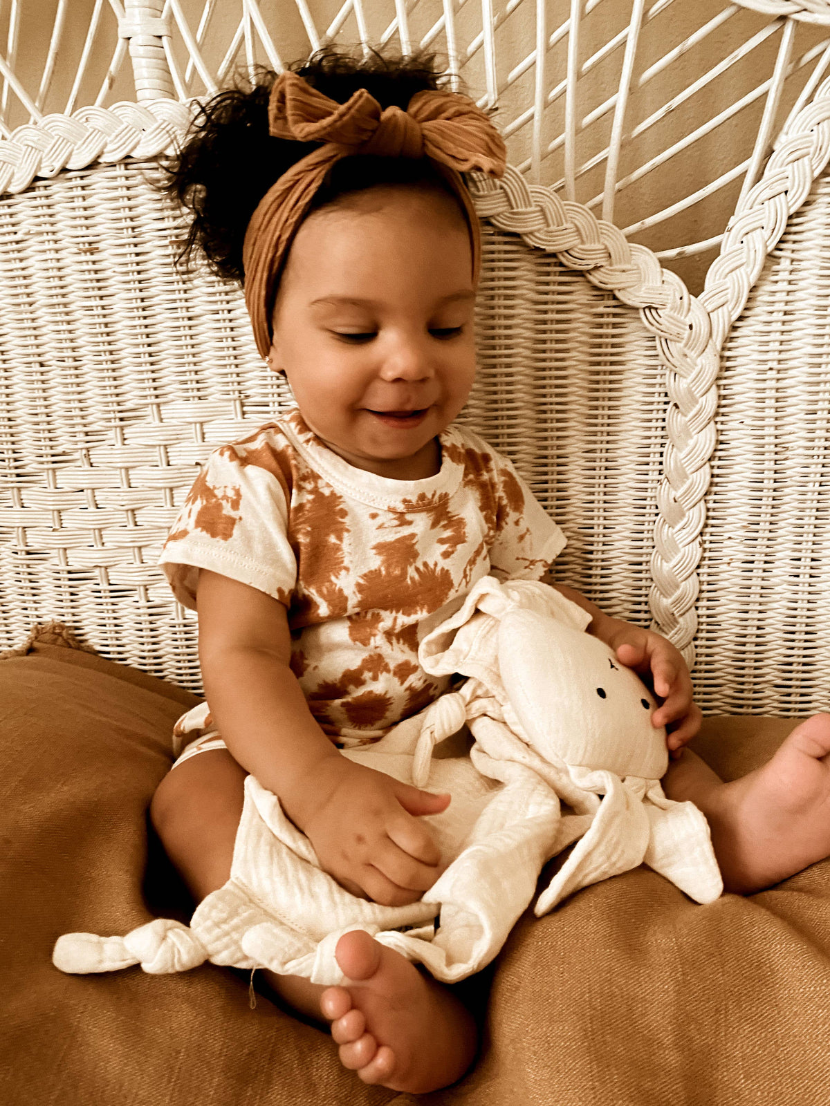 Cuddle Security Blanket Soft Muslin Cotton - Bunny (Beige)