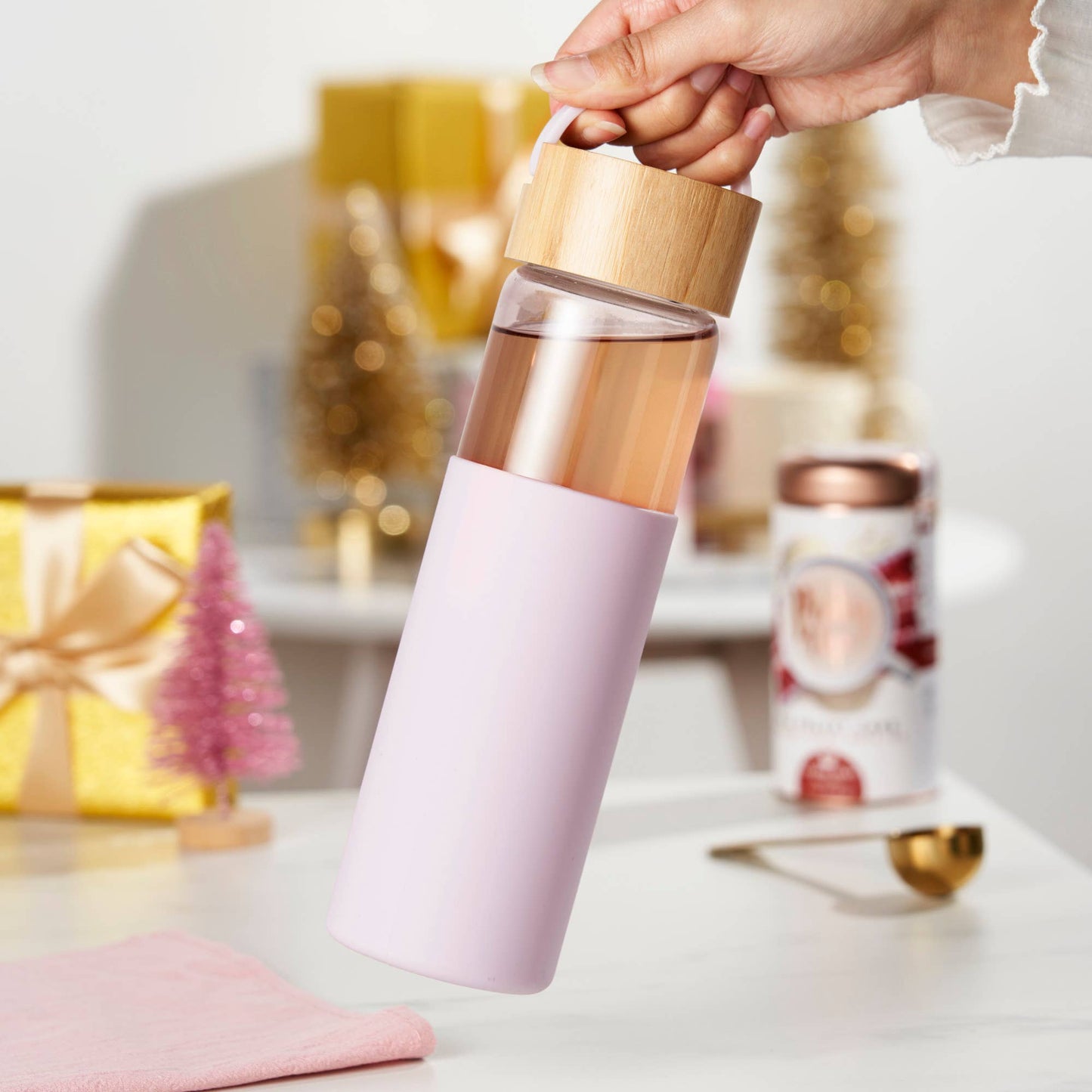 Dana™ Glass Travel Mug Infuser and Silicone Sleeve Lavender -