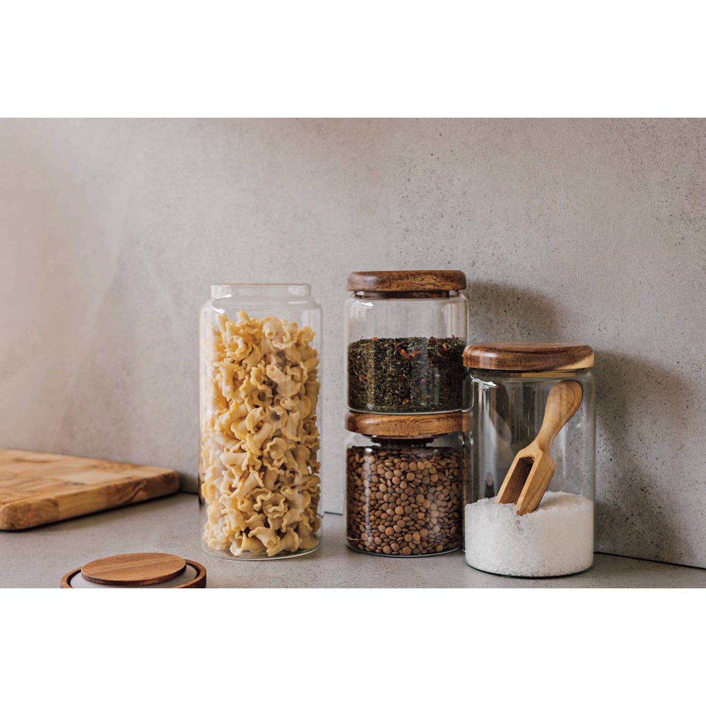Glass Jar with Acacia wood lid - 20 oz - Food Storage Containers