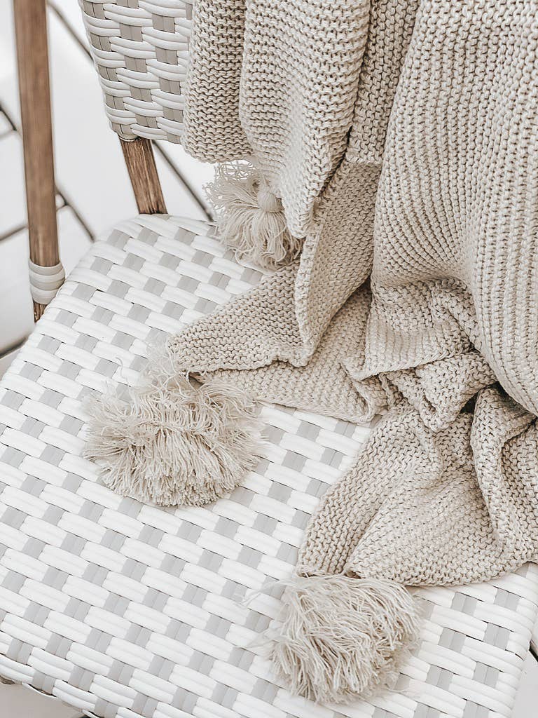 Knit Throw Blanket With Tassels -