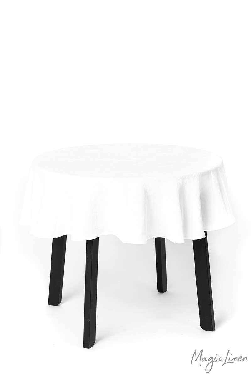 Round linen tablecloth -