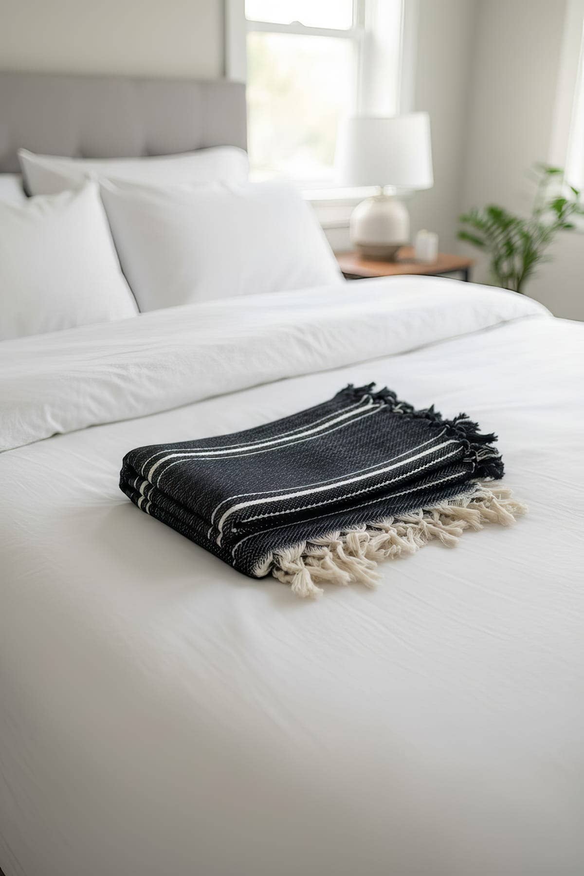 Minimalist 100% Cotton Throw Blankets & Bedspreads - Blankets