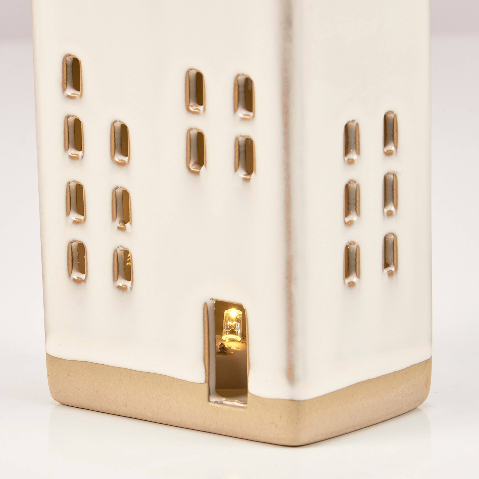 Lighted House Figurine Set -