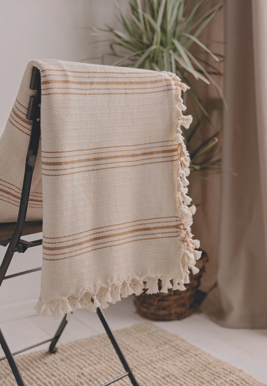 Minimalist 100% Cotton Throw Blankets & Bedspreads - Blankets