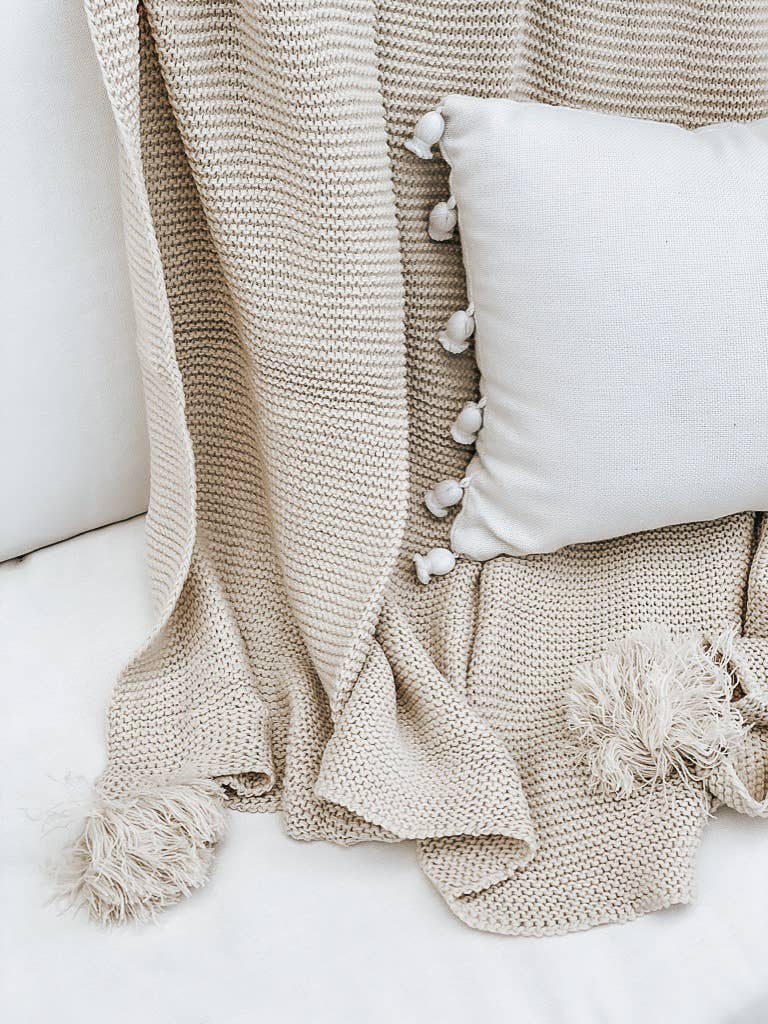 Knit Throw Blanket With Tassels -