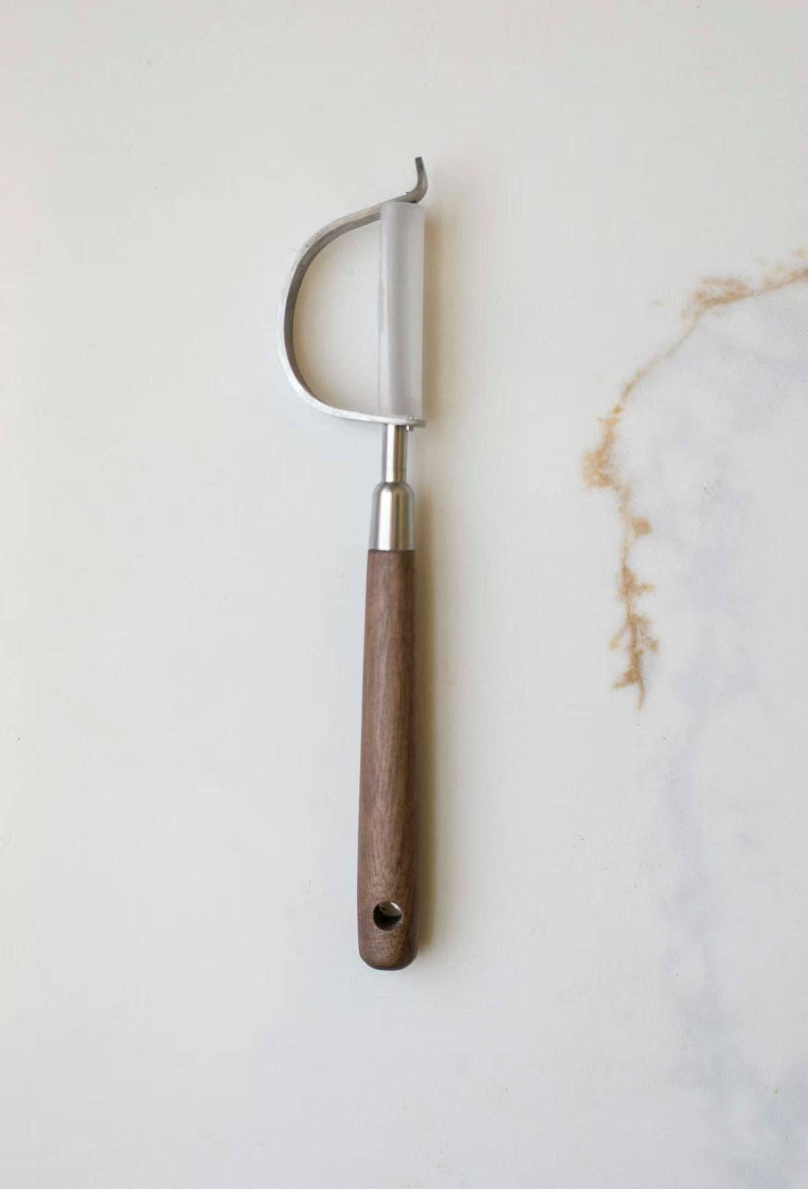Vegetable and Fruit Peeler -