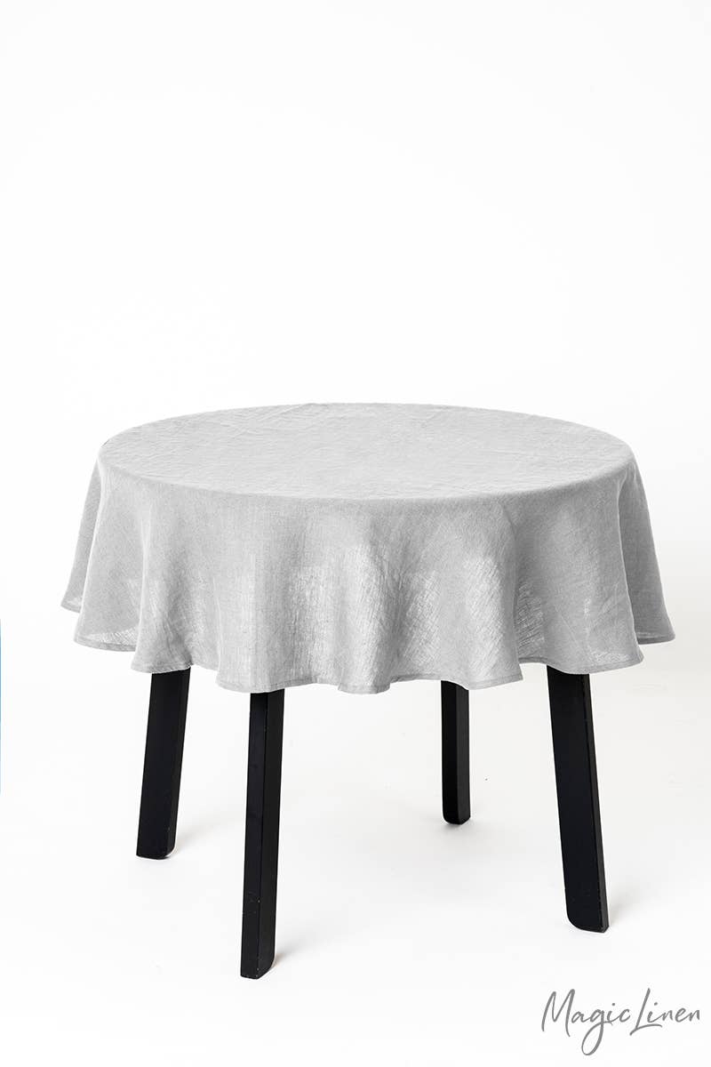 Round linen tablecloth -
