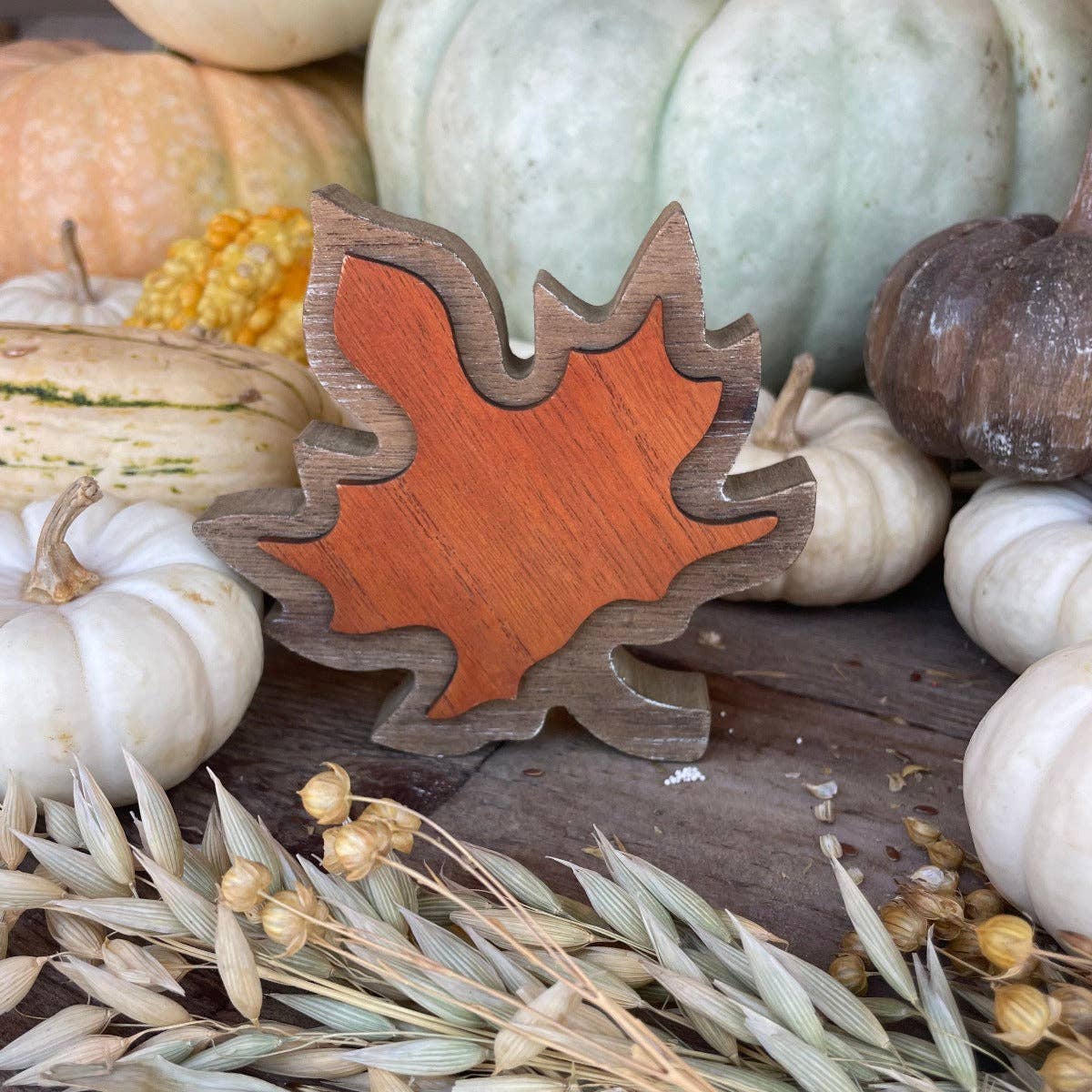 CA-5184 - Orange/Wood 3D Fall Leaf -