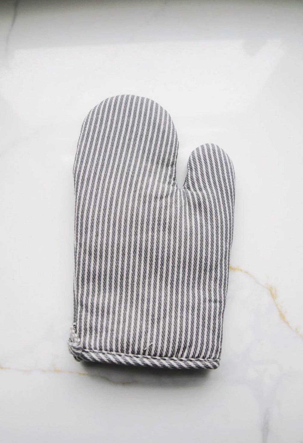 Simple Stripe Oven Mitt -